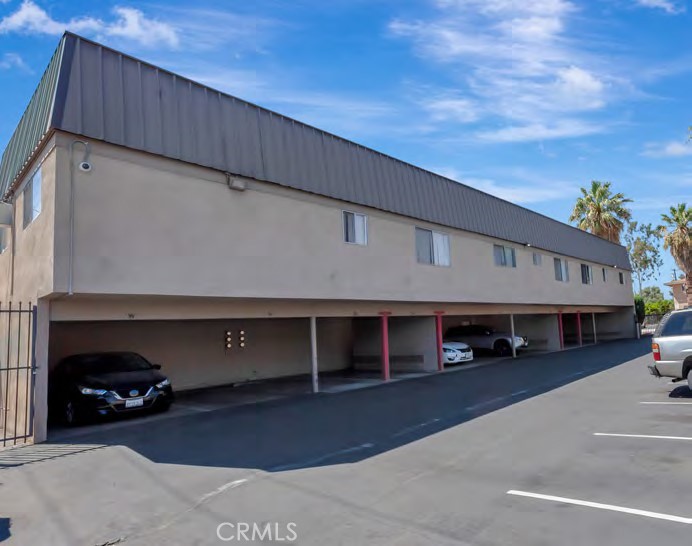 1480 Seventh Street Riverside, CA 92507 - Photo 3 of 7 a view of a car park in front of house