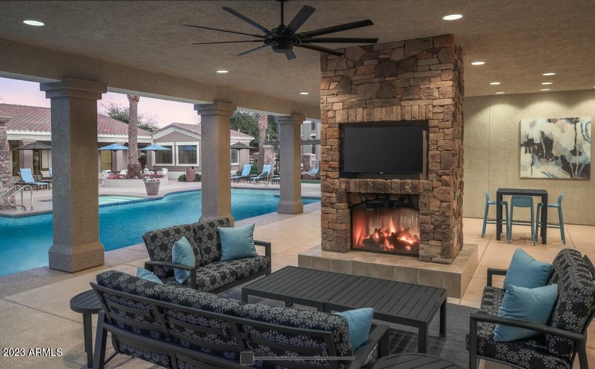 2910 South Greenfield Road, Unit 2 Gilbert, AZ 85295 - Photo 8 of 12 Fire Pit