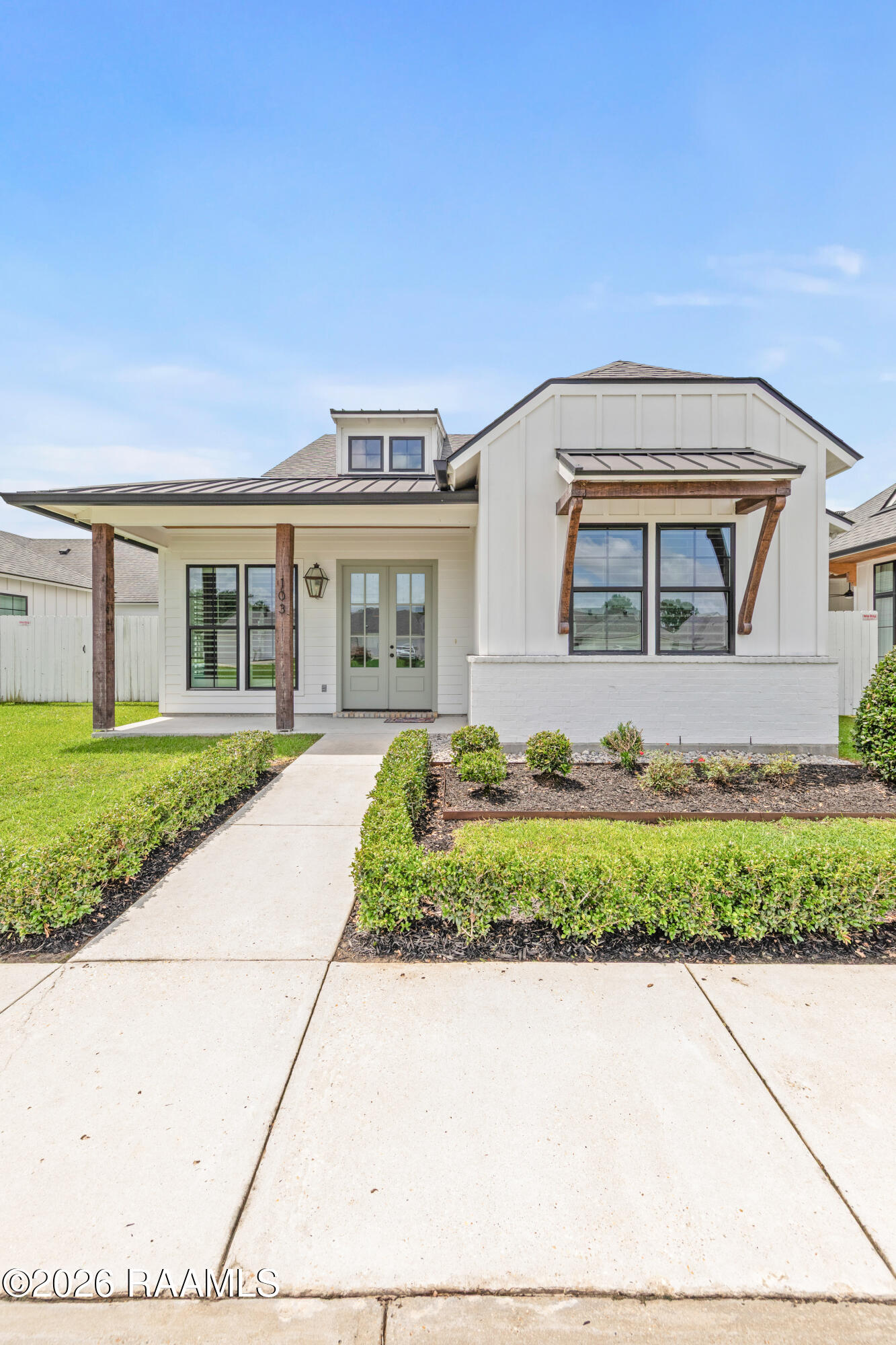 103 Tea Rose Broussard, LA 70518 - Photo 4 of 37 103TeaTree-3