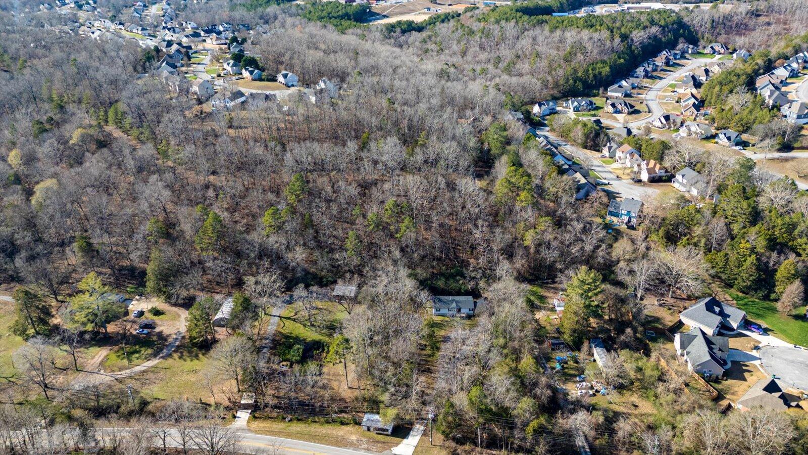 5831 Hunter Road Ooltewah, TN 37363 - Photo 13 of 21 13-5831 Hunter Rd-13