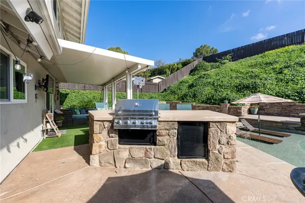$1,429,000 | 19582 Crestknoll Drive, Yorba Linda, CA 92886