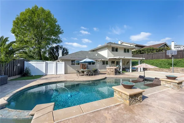 $1,429,000 | 19582 Crestknoll Drive, Yorba Linda, CA 92886
