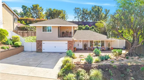$1,429,000 | 19582 Crestknoll Drive, Yorba Linda, CA 92886
