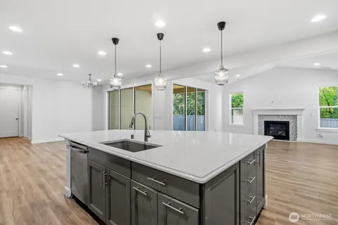 $799,950 | 13022 157th Street East, Puyallup, WA 98374