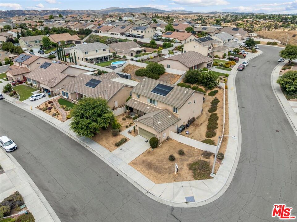361 Canyon Ridge Calimesa, CA 92320 - Photo 37 of 40
