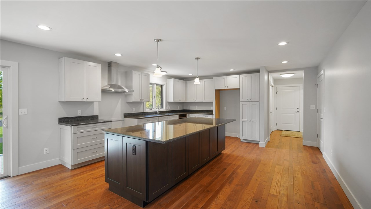 11630 Hayes Road Brooklyn, MI 49230 - Photo 3 of 49 Photo 3