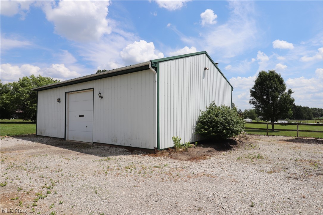 2503 Fulton Road Wooster, OH 44691 - Photo 2 of 17 Gallery Image 2
