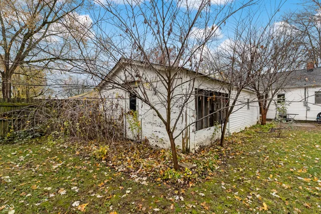 $189,990 | 1825 Lee Street, Columbus, IN 47201