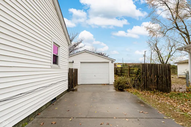 $189,990 | 1825 Lee Street, Columbus, IN 47201