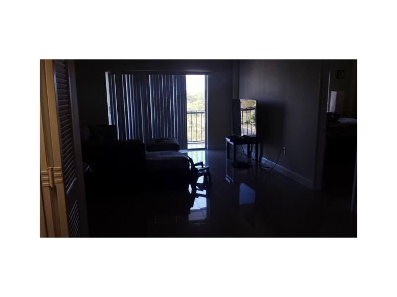 4164 Inverrary Drive, Unit 613 Lauderhill, FL 33319 - Photo 5 of 8 Photo 5