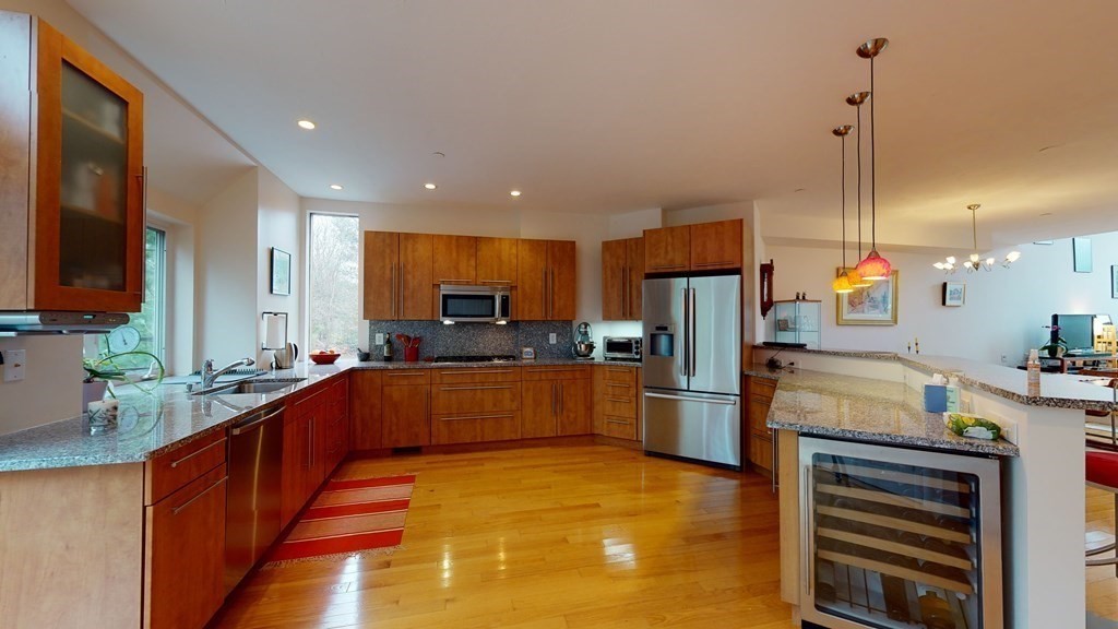 37 Deer Path, Unit 37 Hudson, MA 01749 - Photo 8 of 28 Gallery Image 8
