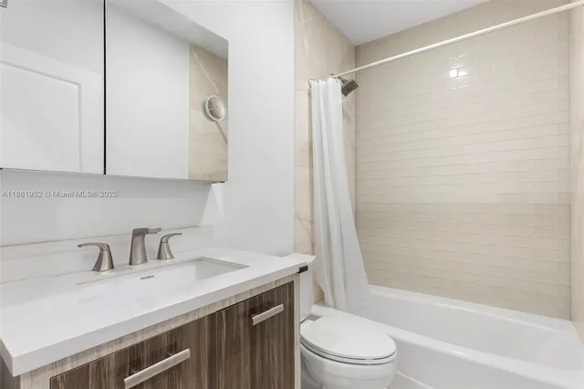 a view of a golf course