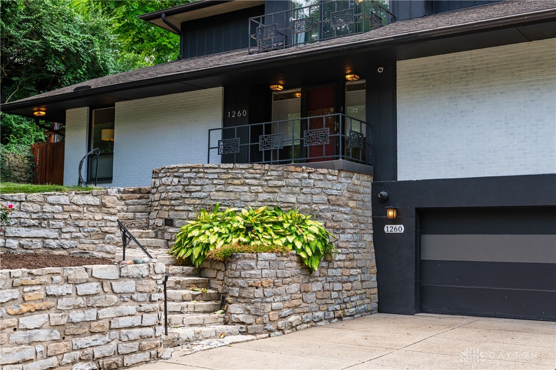 1260 Brooklands Road Kettering, OH 45409 - Photo 2 of 89 Gallery Image 2