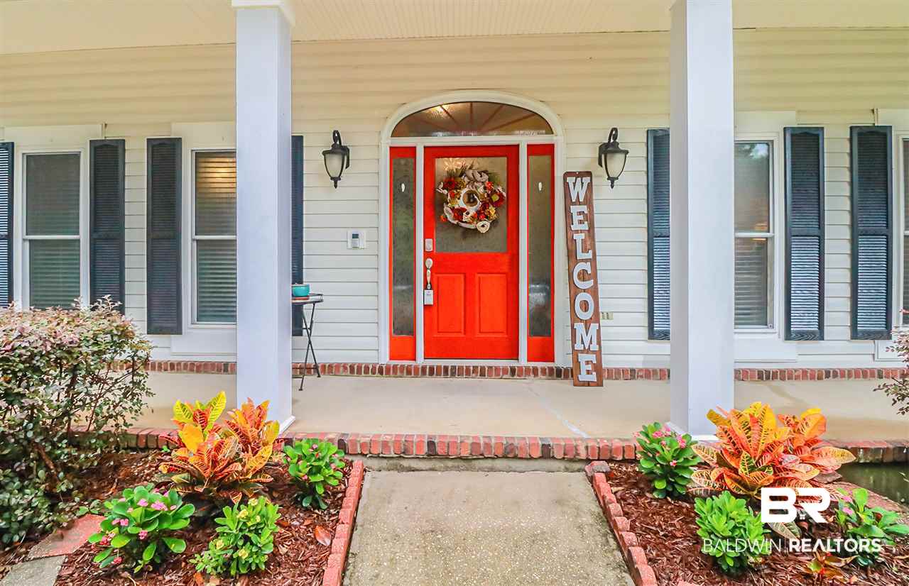 172 Lakeview Loop Daphne, AL 36526 - Photo 3 of 33