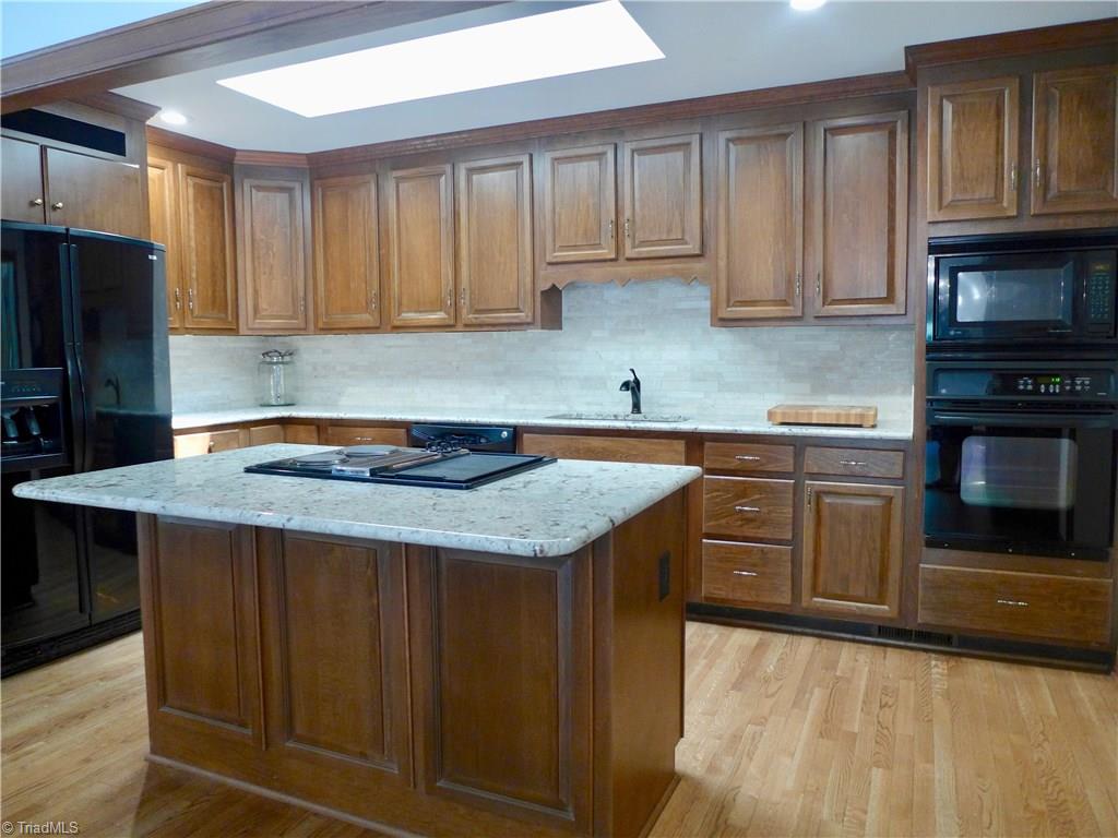 2305 River Run Road Browns Summit, NC 27214 - Photo 15 of 28 Gallery Image 15