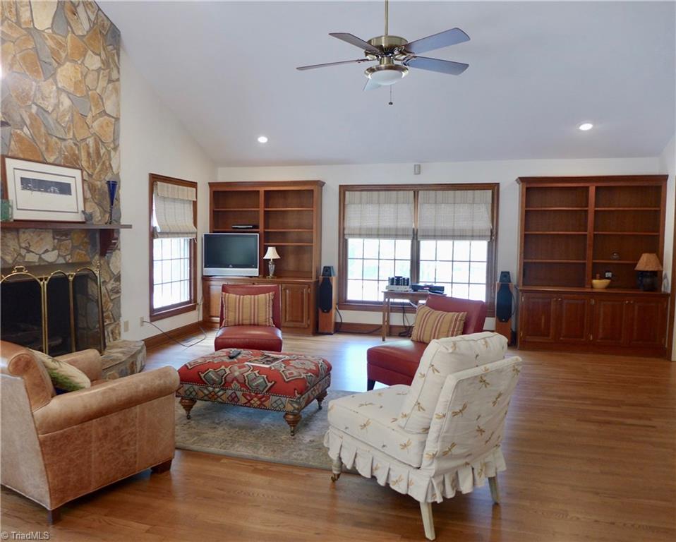 2305 River Run Road Browns Summit, NC 27214 - Photo 9 of 28 Gallery Image 9