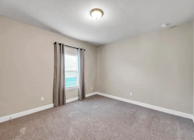 $2,100 | 3589 Autumn Woods Drive, Crestview, FL 32539