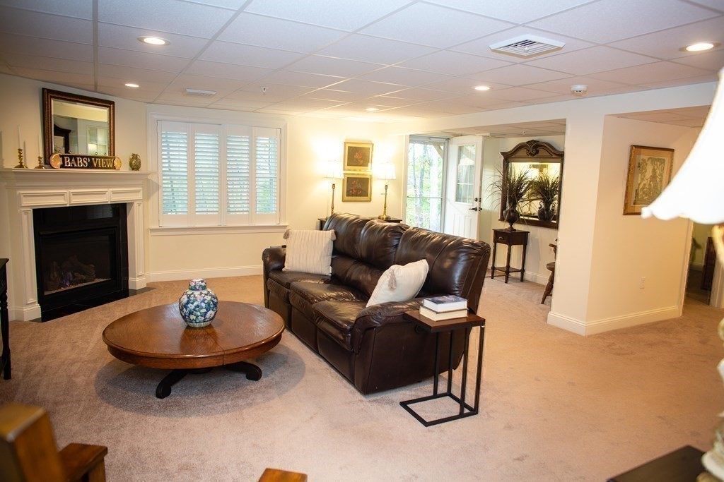 78 Beech Hill Road, Unit 78 West Springfield, MA 01089 - Photo 23 of 29 Gallery Image 23