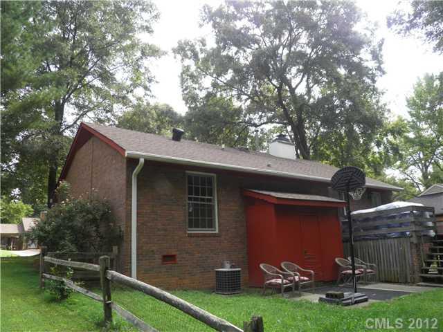 706 Rome Court Charlotte, NC 28209 - Photo 3 of 16 Gallery Image 3