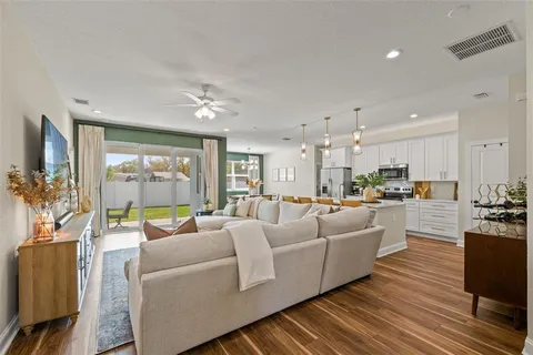 $600,000 | 5210 94th Avenue, Pinellas Park, FL 33782