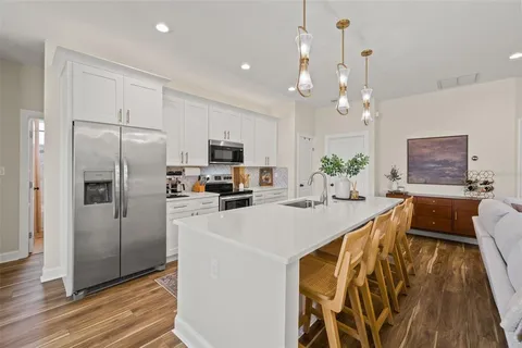 $600,000 | 5210 94th Avenue, Pinellas Park, FL 33782