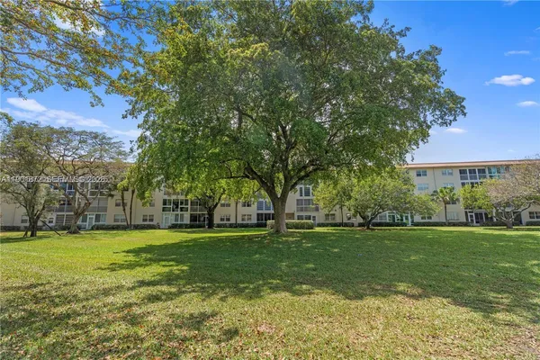 $125,000 | 1603 Abaco Drive, Unit K4, Coconut Creek, FL 33066
