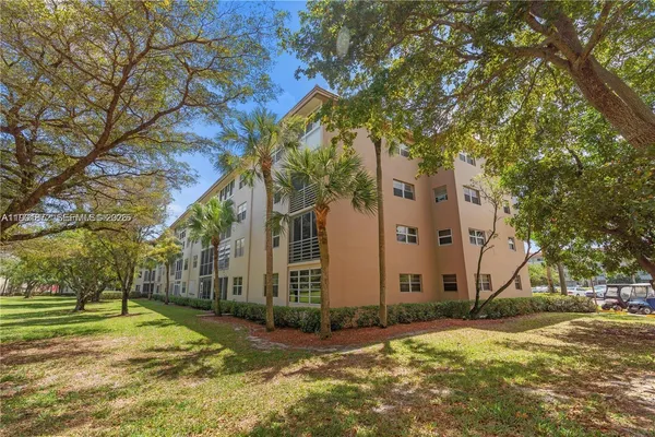 $125,000 | 1603 Abaco Drive, Unit K4, Coconut Creek, FL 33066
