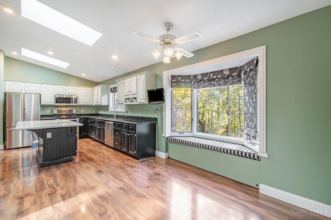 2557 Devils Backbone Road Cincinnati, OH 45233 - Photo 25 of 56 Gallery Image 25