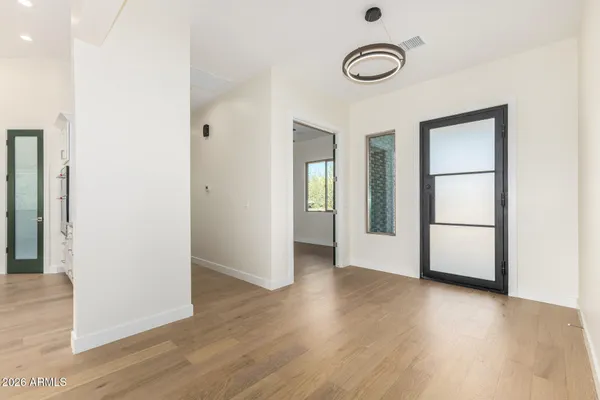 $4,250 | 44713 North 3rd Street, New River, AZ 85087