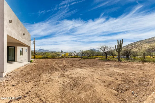 $4,250 | 44713 North 3rd Street, New River, AZ 85087