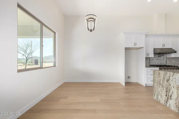 $4,250 | 44713 North 3rd Street, New River, AZ 85087