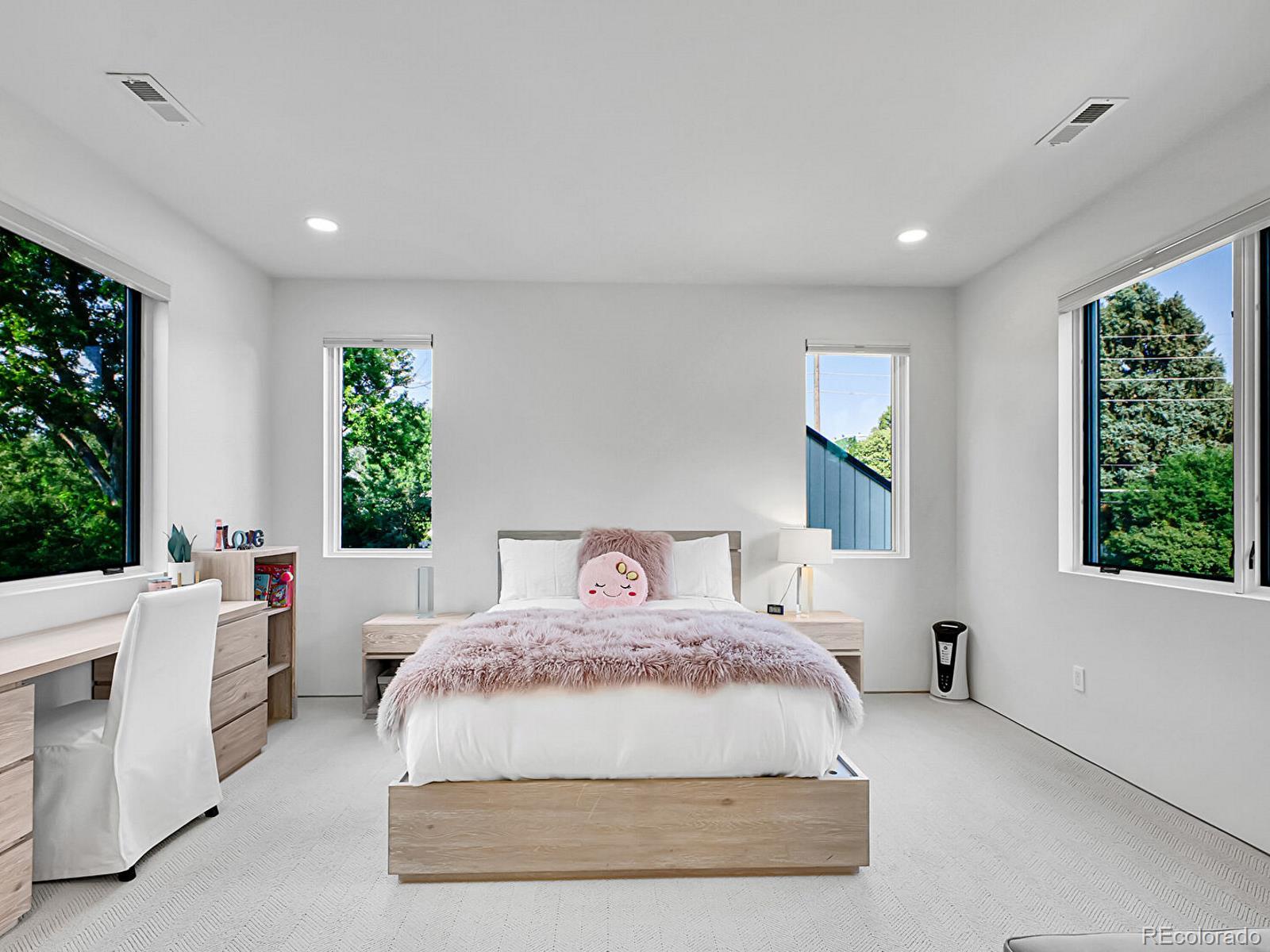 300 Oneida Street Denver, CO 80220 - Photo 22 of 49