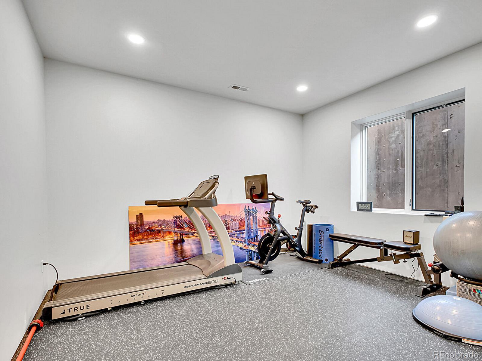 300 Oneida Street Denver, CO 80220 - Photo 31 of 49