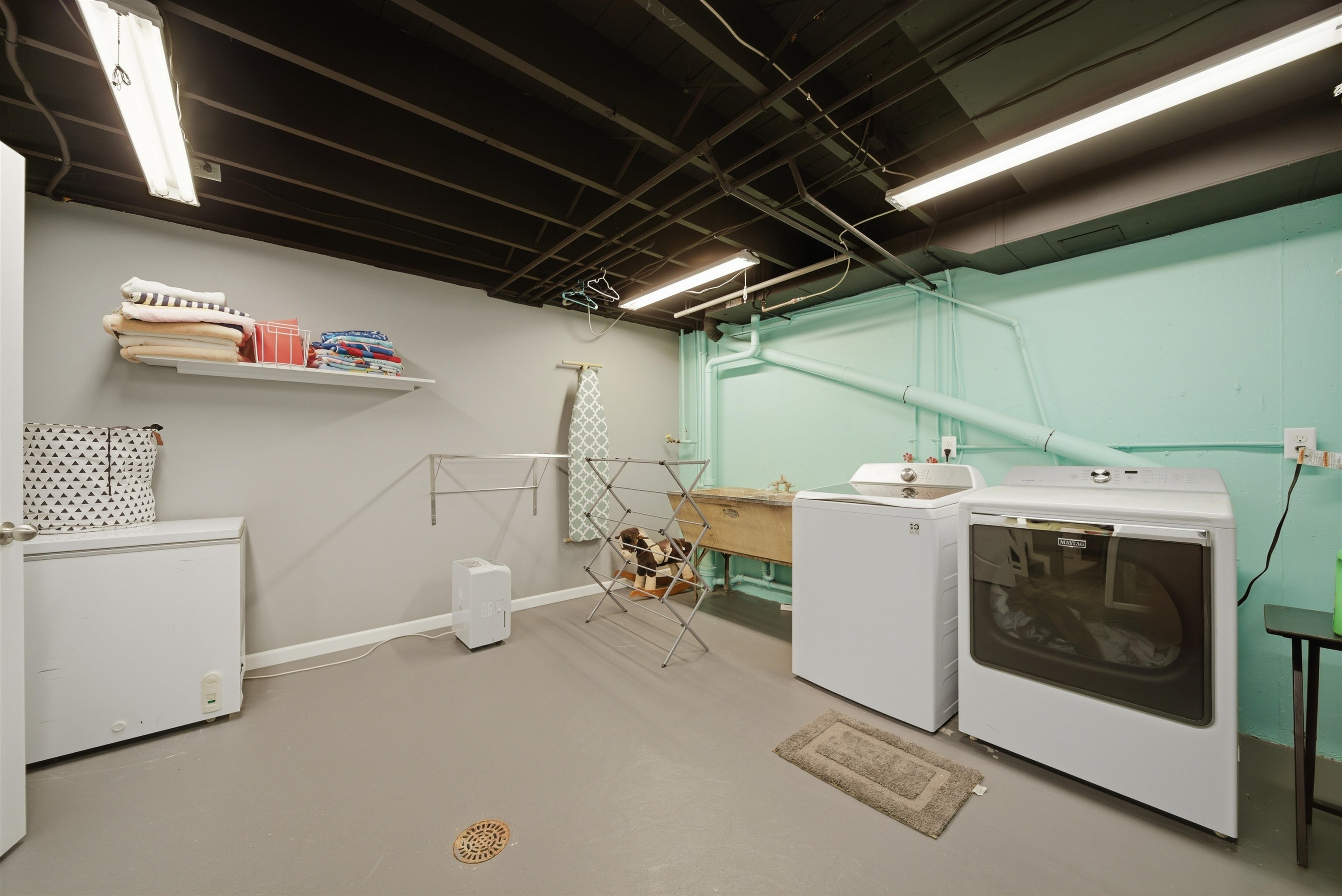 923 Institute Boulevard Dixon, IL 61021 - Photo 33 of 37