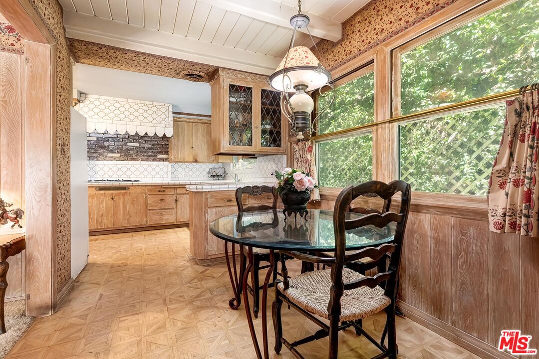 10422 Sunset Boulevard Los Angeles, CA 90077 - Photo 25 of 39