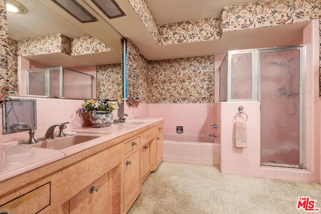 10422 Sunset Boulevard Los Angeles, CA 90077 - Photo 32 of 39