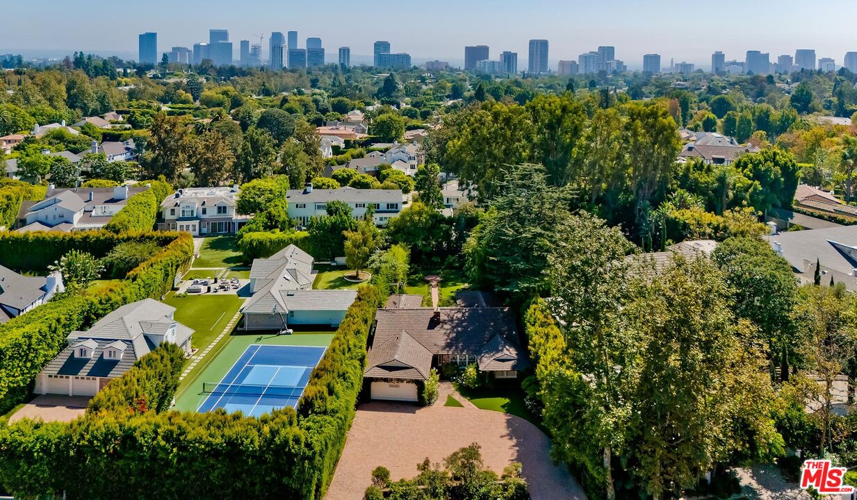 10422 Sunset Boulevard Los Angeles, CA 90077 - Photo 6 of 39