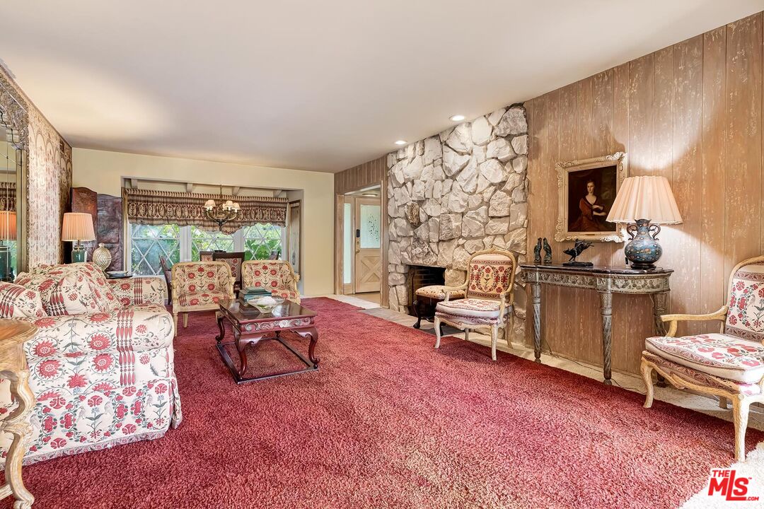 10422 Sunset Boulevard Los Angeles, CA 90077 - Photo 10 of 39