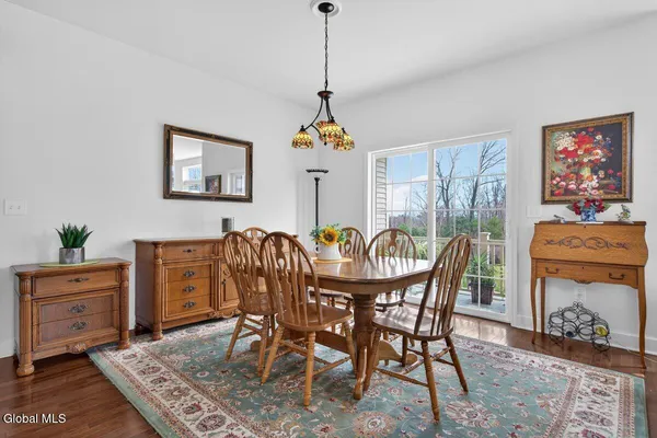 $527,900 | 1 Ordelia Lane, Round Lake, NY 12151