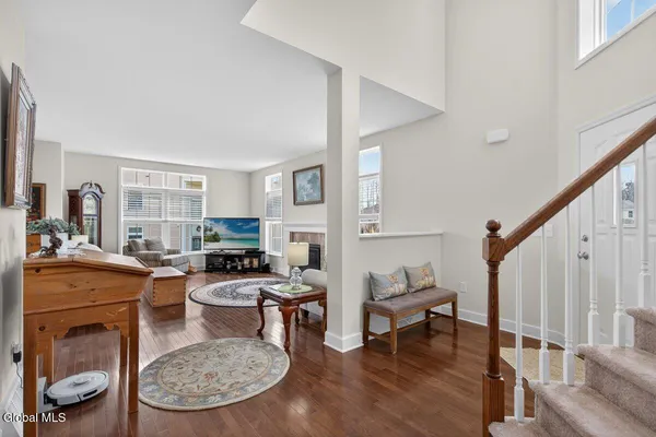 $527,900 | 1 Ordelia Lane, Round Lake, NY 12151