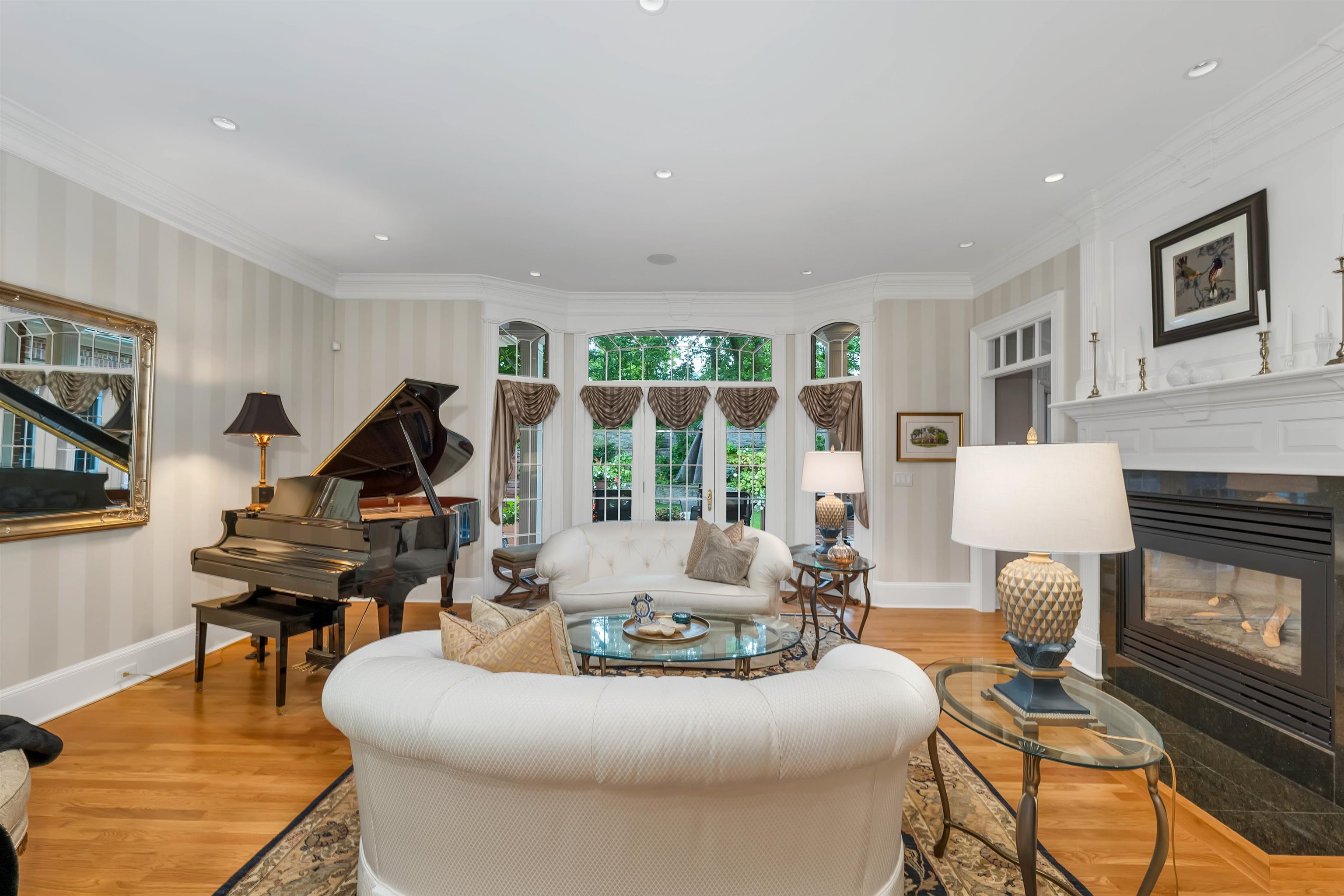 60 Riddle Drive Bedford, NH 03110 - Photo 13 of 59