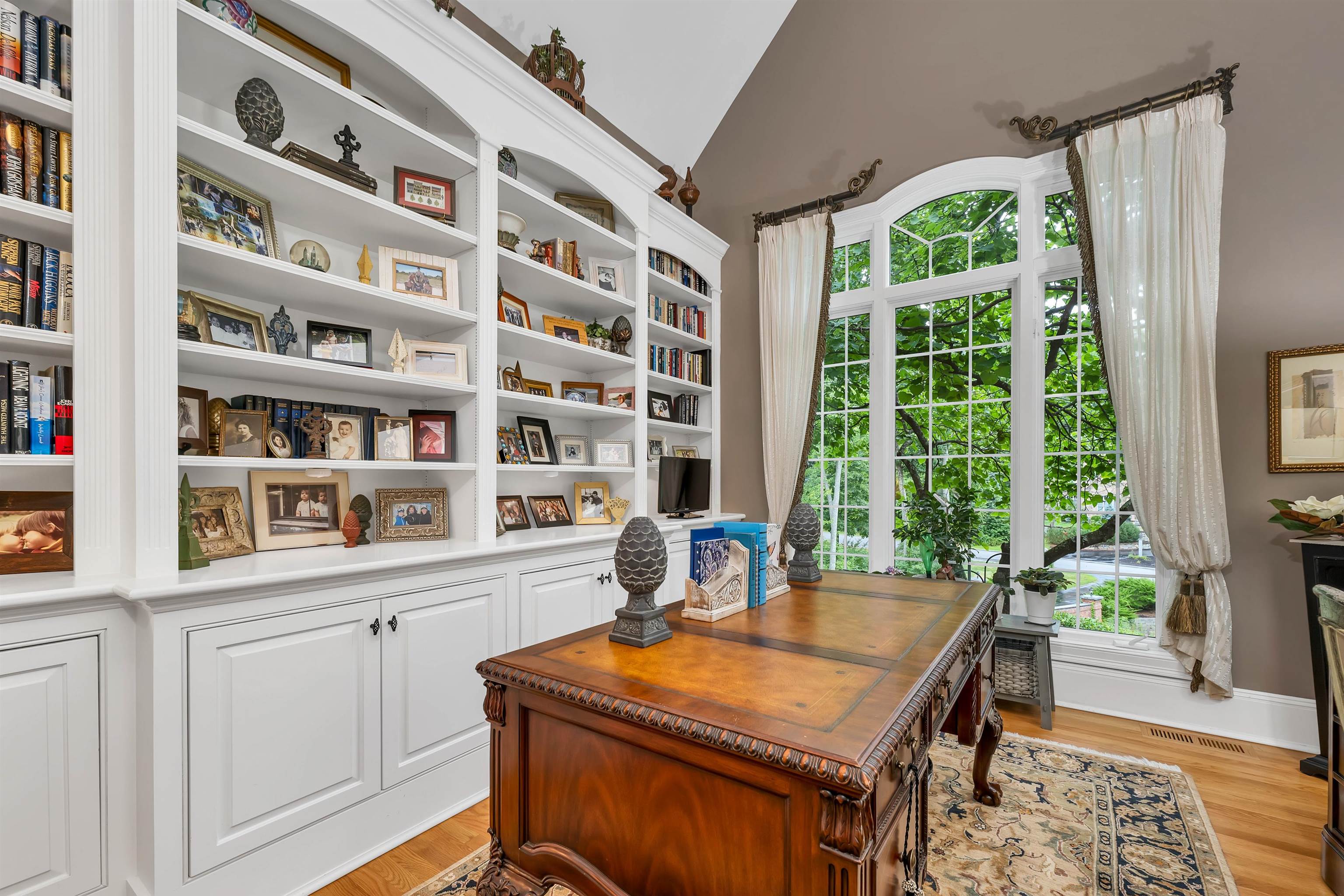 60 Riddle Drive Bedford, NH 03110 - Photo 23 of 59