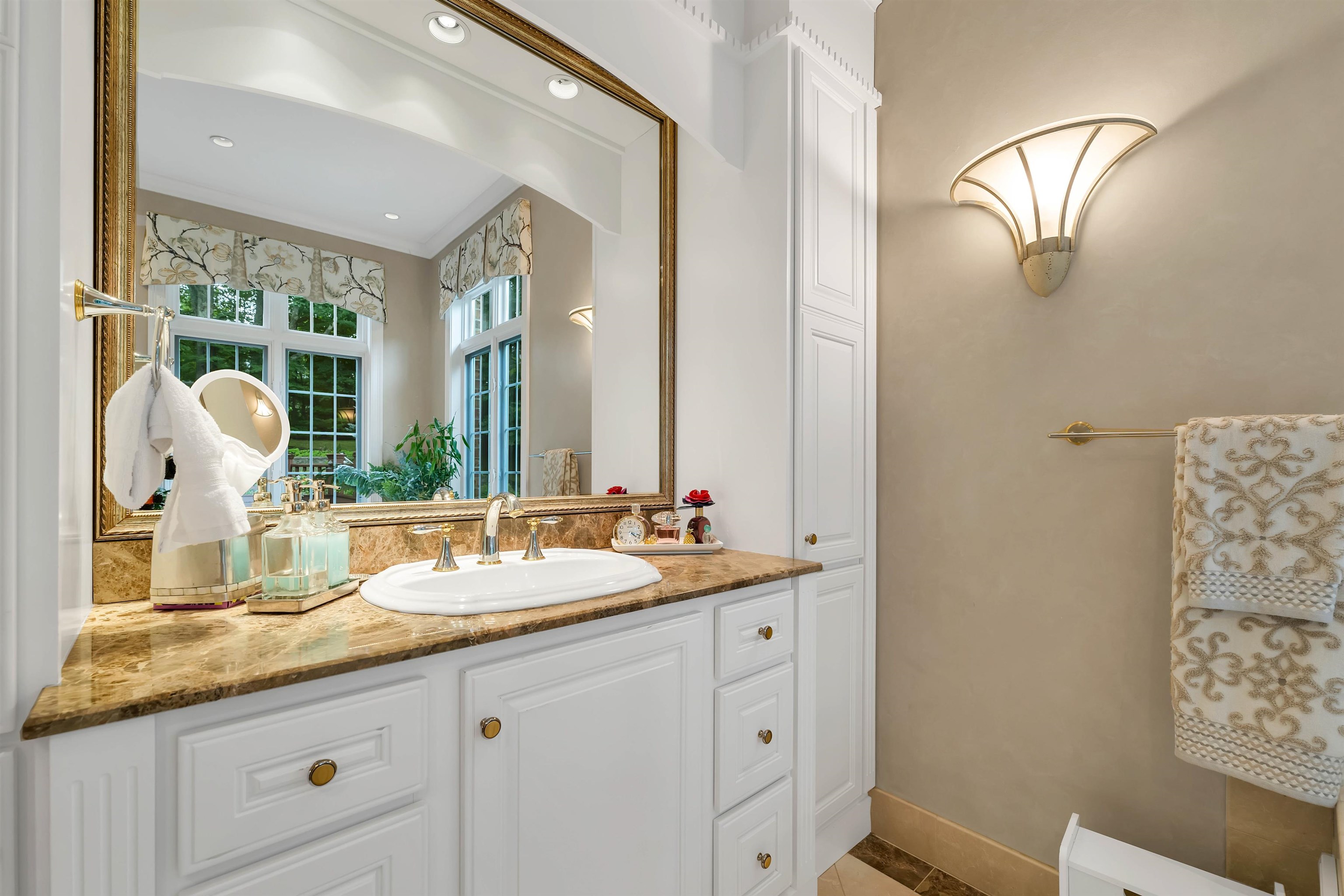 60 Riddle Drive Bedford, NH 03110 - Photo 30 of 59