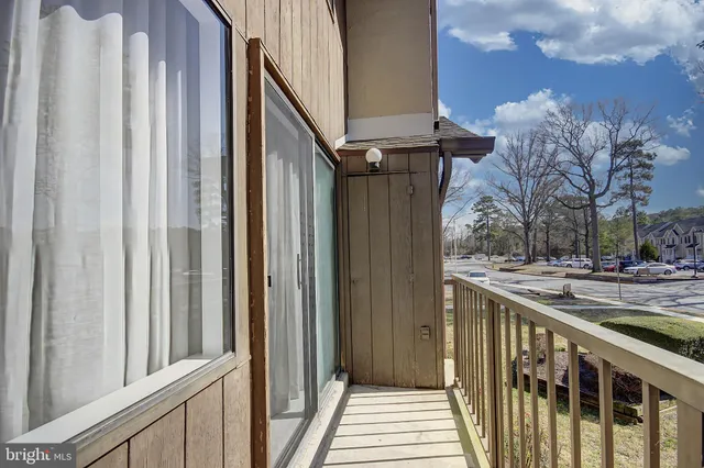 $164,900 | 231 Canal Park Drive, Unit A200, Salisbury, MD 21804