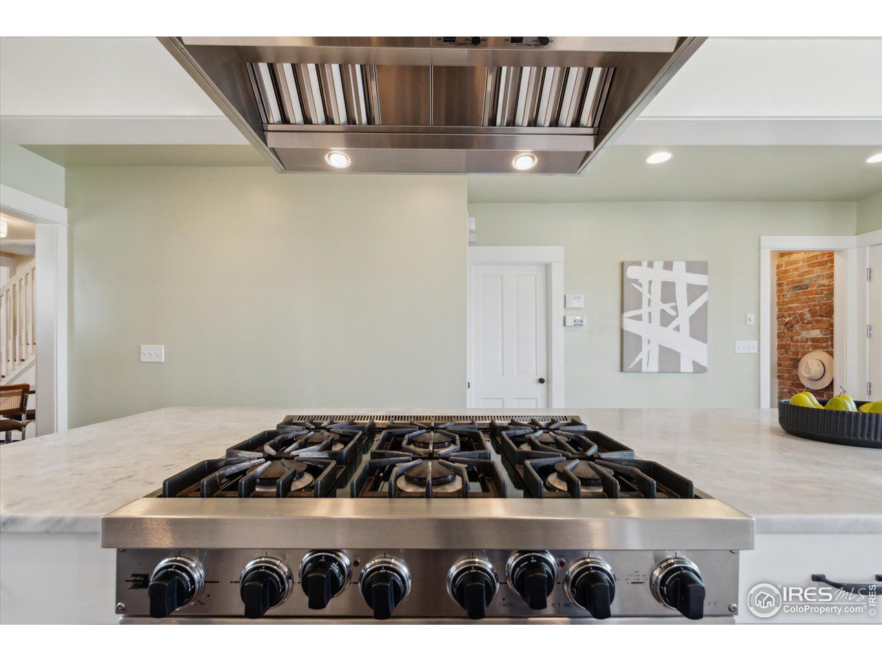 1013 Mapleton Avenue Boulder, CO 80304 - Photo 12 of 37 a view of kitchen island with stove