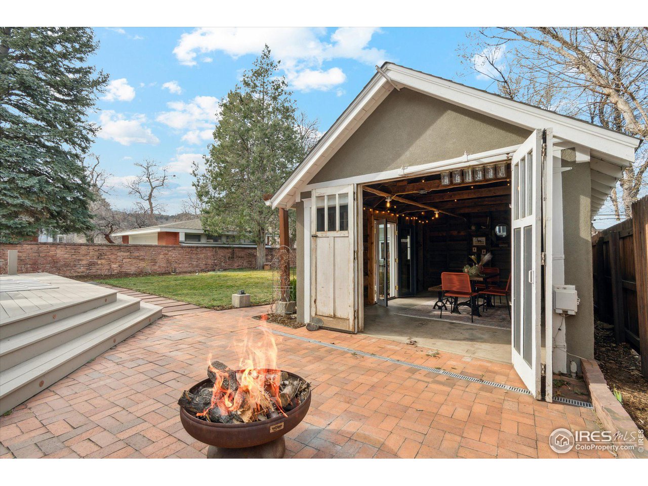 1013 Mapleton Avenue Boulder, CO 80304 - Photo 21 of 37 a view of a house with backyard