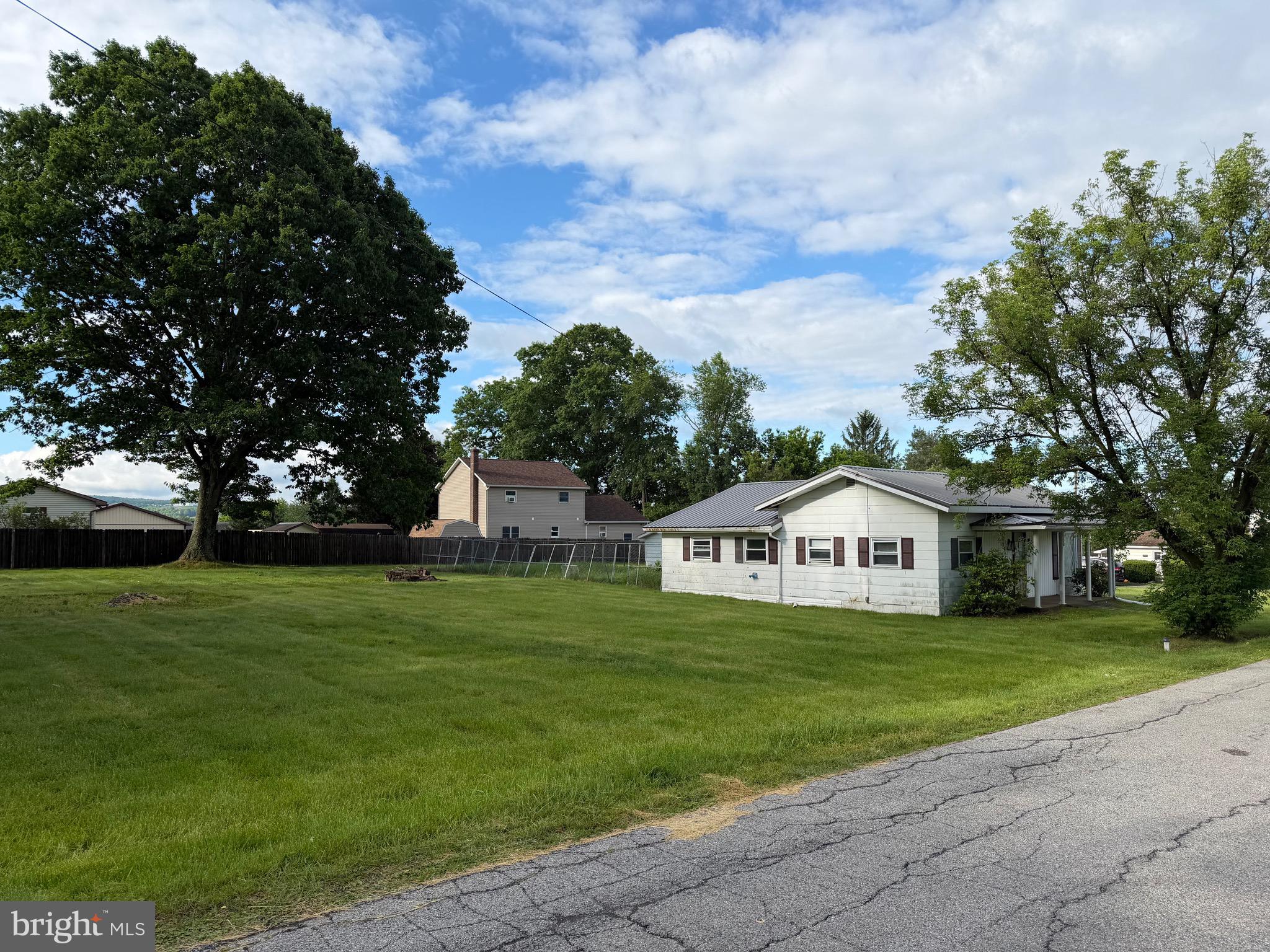 320 Telcott Street Hawk Run, PA 16840 - Photo 2 of 15