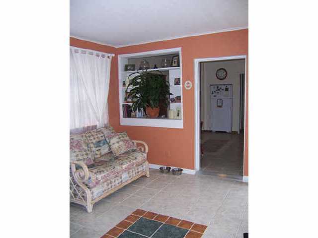 3459 Redding Road Columbus, OH 43221 - Photo 3 of 10