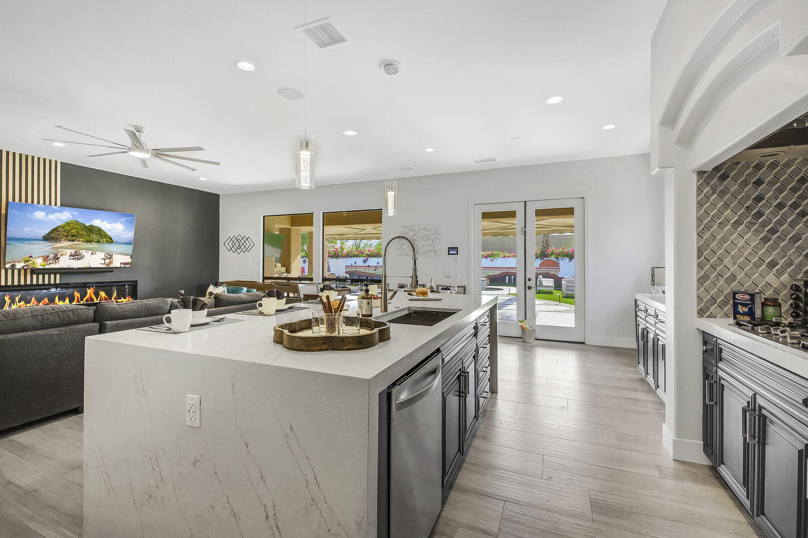 48573 Cascade Street Indio, CA 92201 - Photo 11 of 40 new kitchen