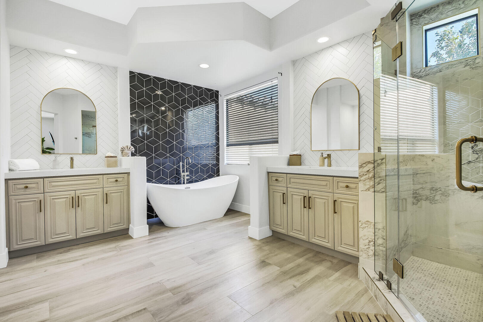 48573 Cascade Street Indio, CA 92201 - Photo 19 of 40 m bath